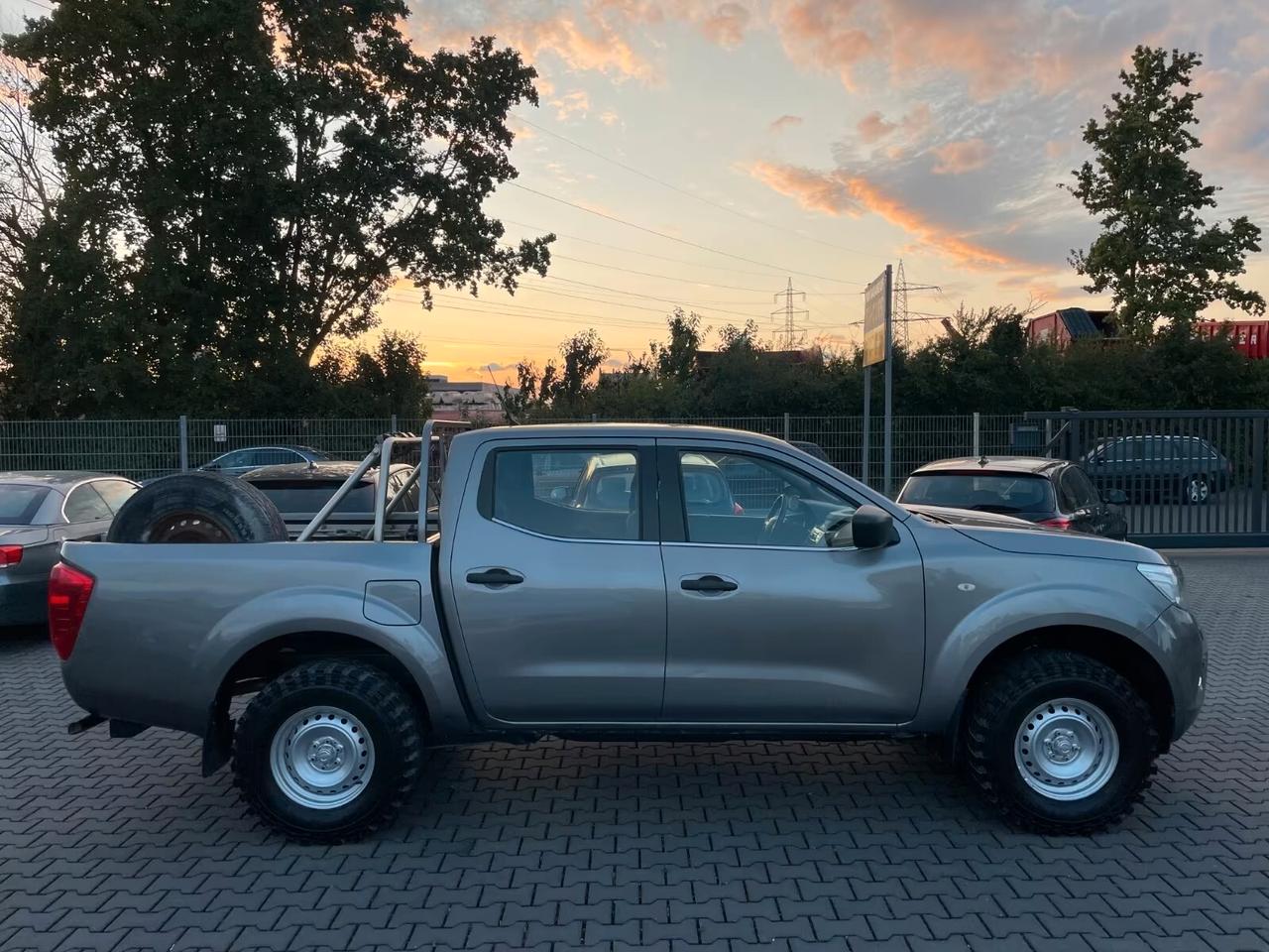 Nissan Navara 2.3 dCi 4WD Double Cab Visia