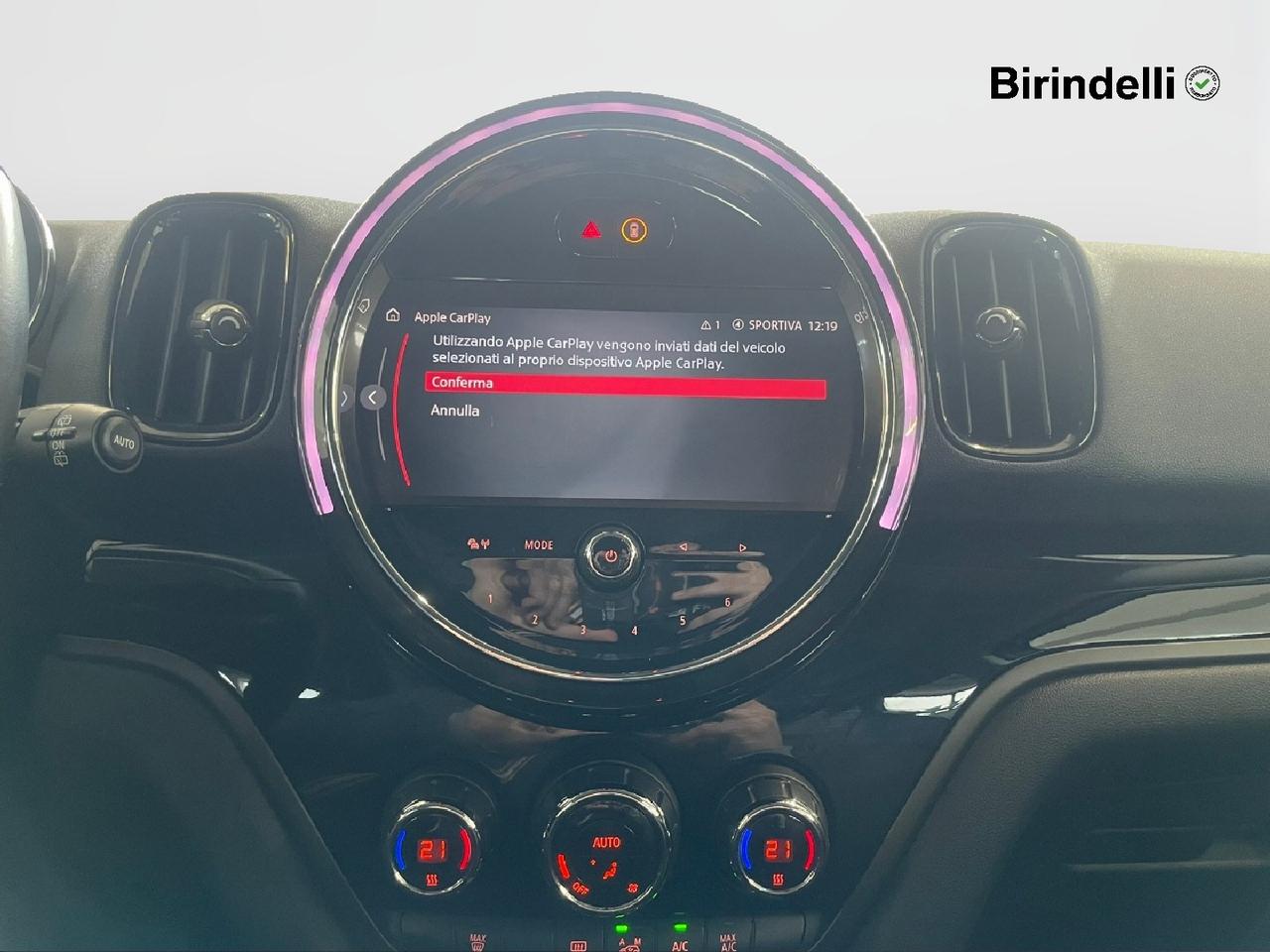 MINI Mini Countrym.(F60) - Mini 2.0 Cooper D Essential Countryman