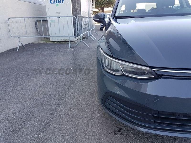 Volkswagen Golf VIII 2020 2.0 tdi Life 115cv dsg