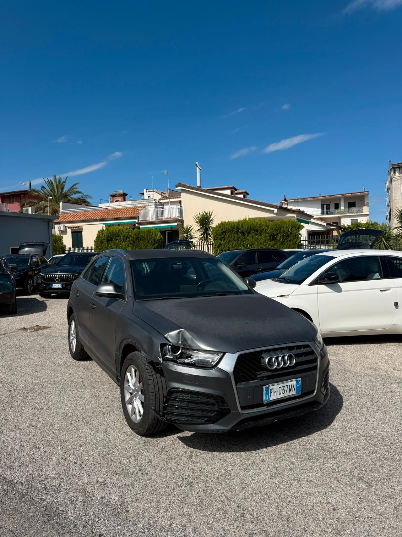 Audi Q3 2.0 TDI 120 CV S tronic Business