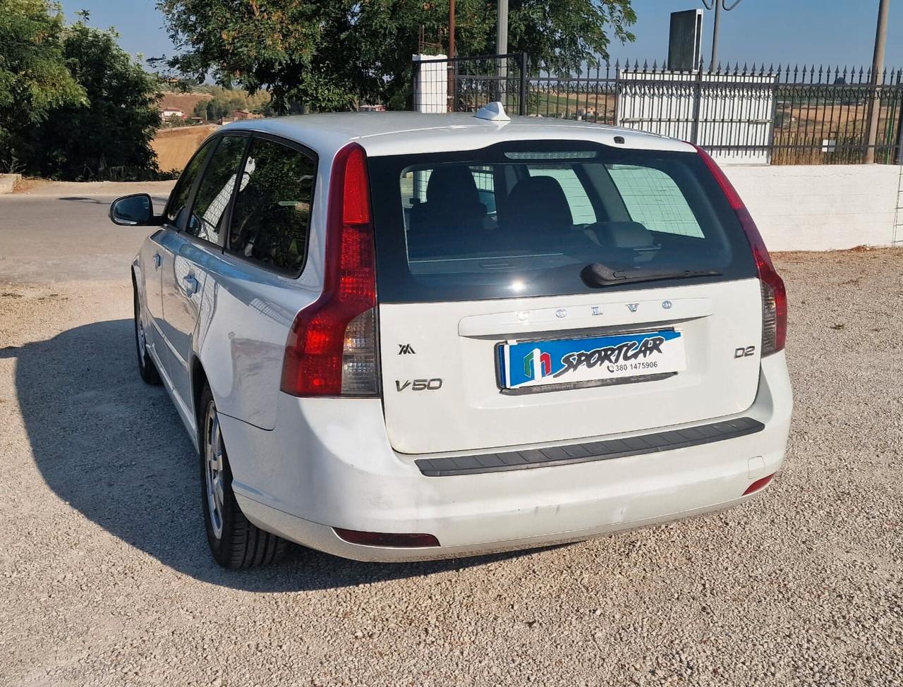 VOLVO V50 1.6 HDI 116 CV