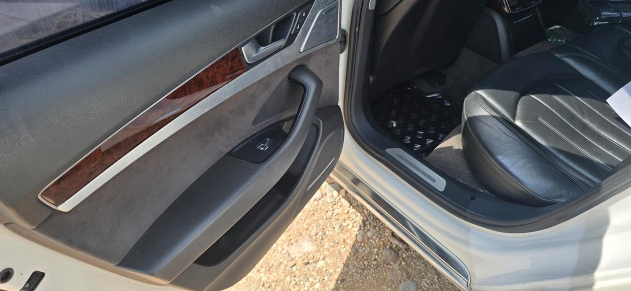 Audi A8 L 3.0 TDI 250 CV quattro tiptronic