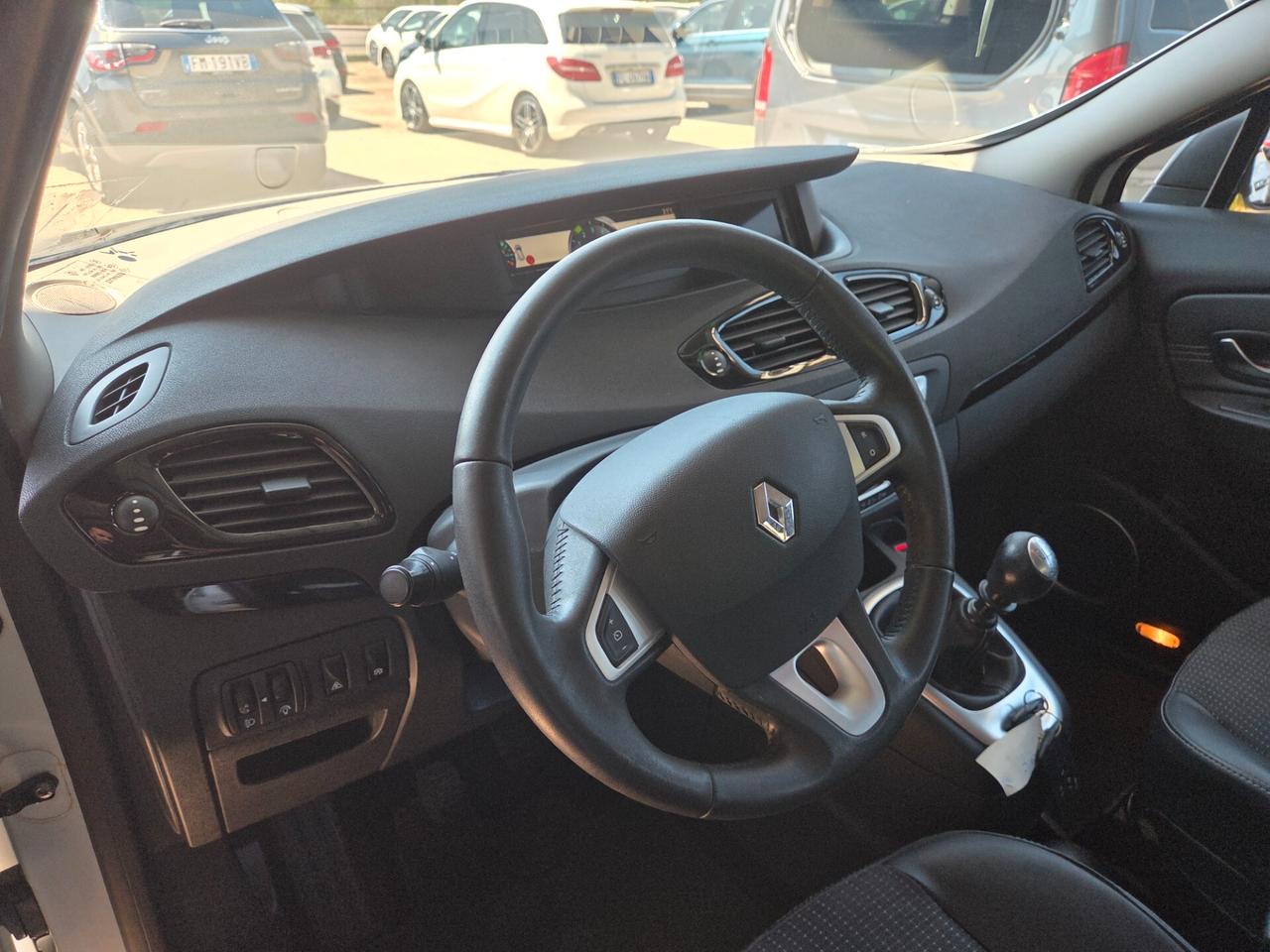 Renault Scenic Scénic X-Mod 1.6 dCi 130CV Luxe