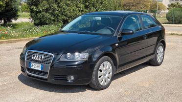 Audi A3 1.9 TDI Attraction 105 cv