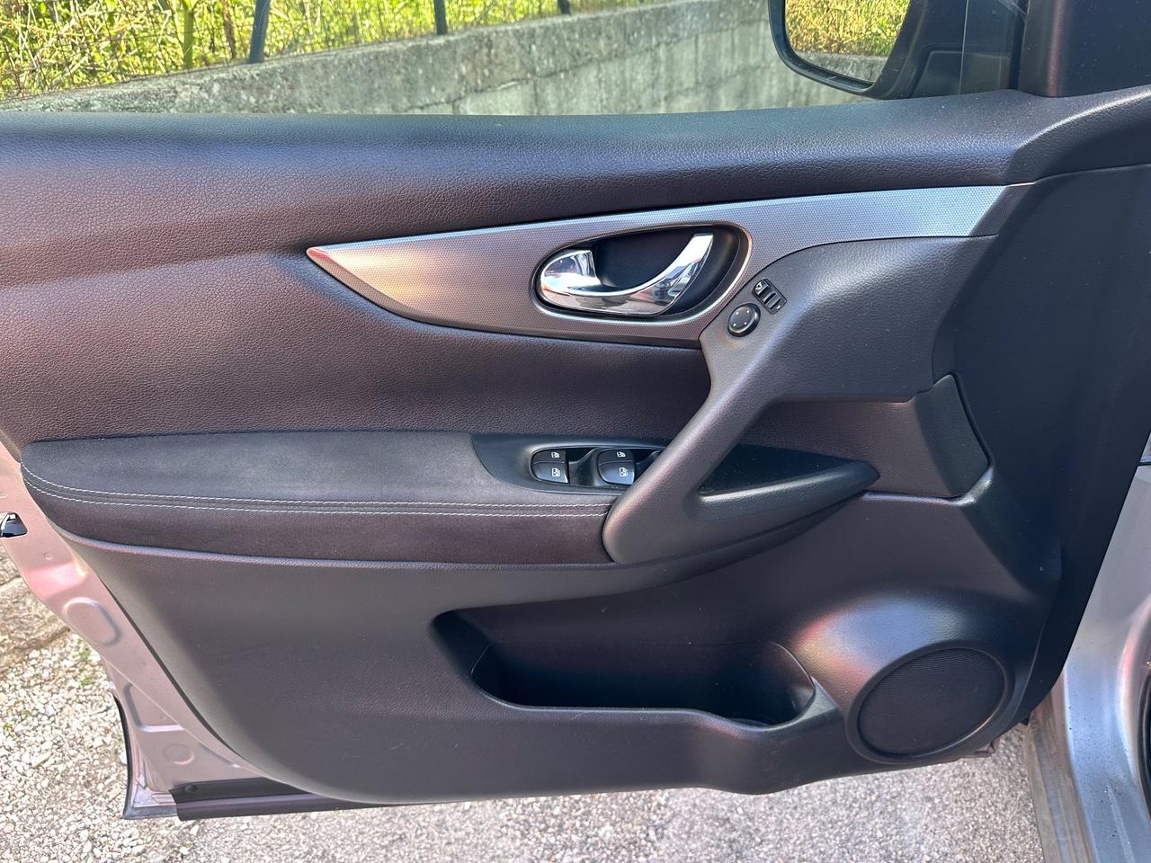 Nissan Qashqai 1.5 dCi N-Connecta
