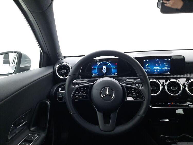 Mercedes Classe A 180d Business Extra aut. BR889886 1.5 Diesel 116CV