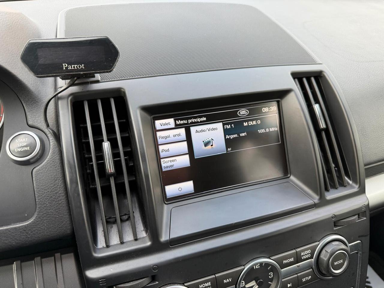 Land Rover Freelander 2.2 TD4 S.W. SE