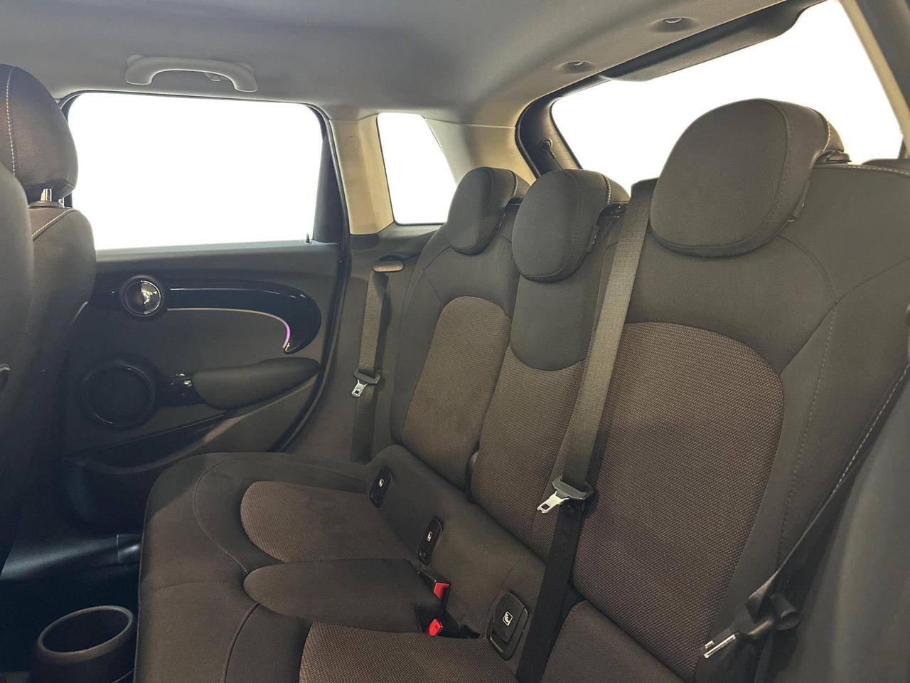 MINI Mini Cooper Classic 5 Porte