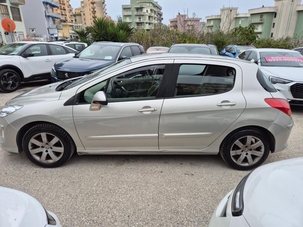 Peugeot 308 1.6 HDi 90CV 5p. Premium