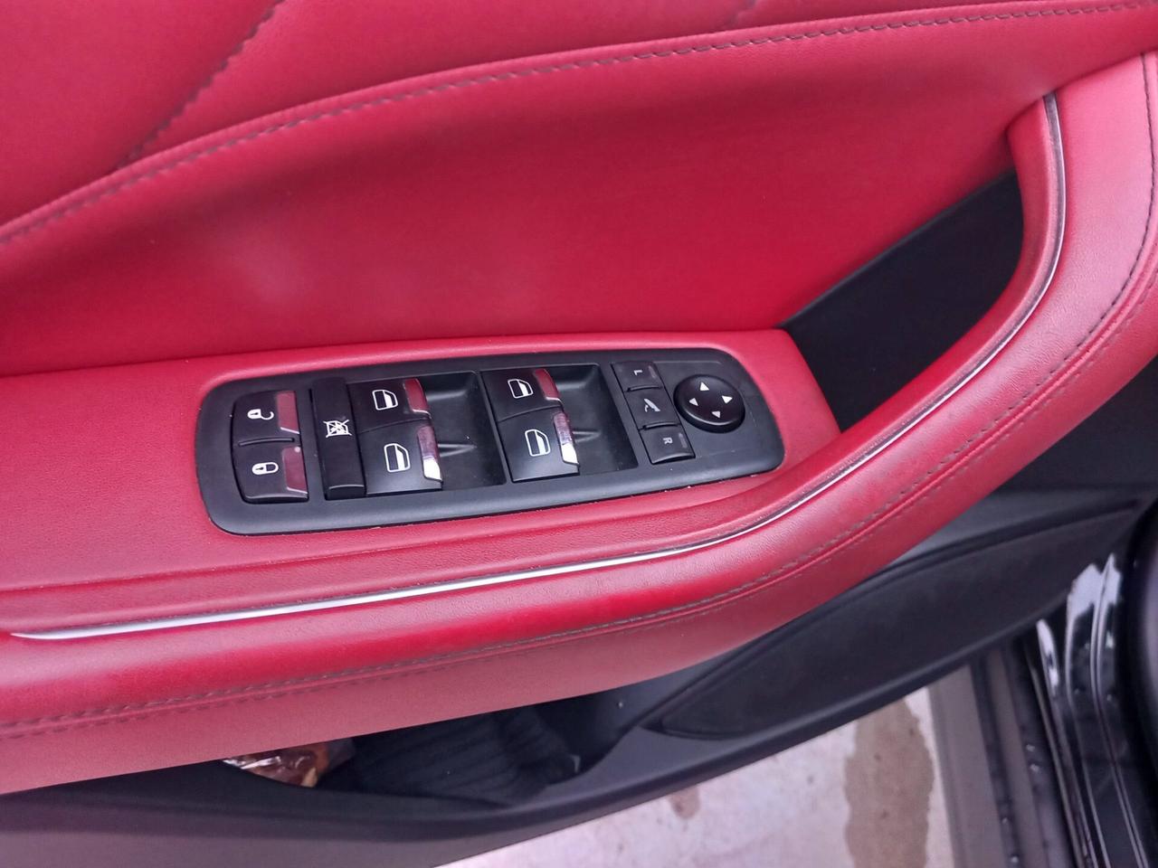 Maserati Levante V6 Diesel AWD Granlusso TETTO PELLE KM 79000 GARANZIA