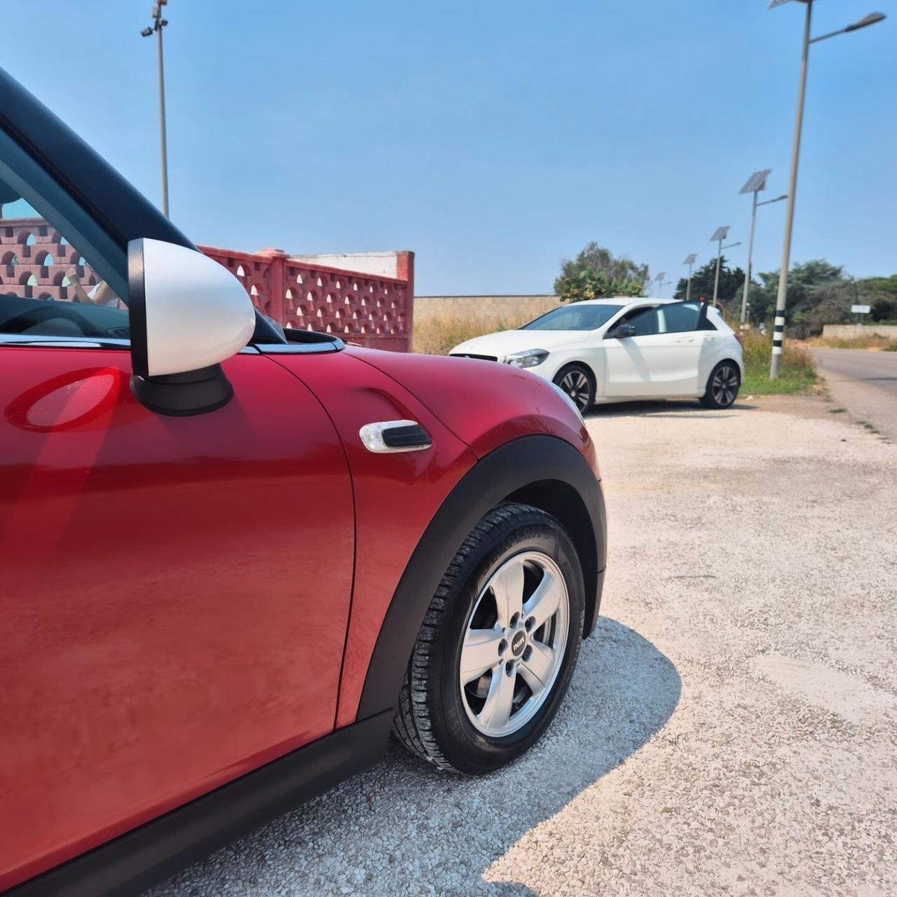 Mini 1.5 Cooper D 126.000 Km