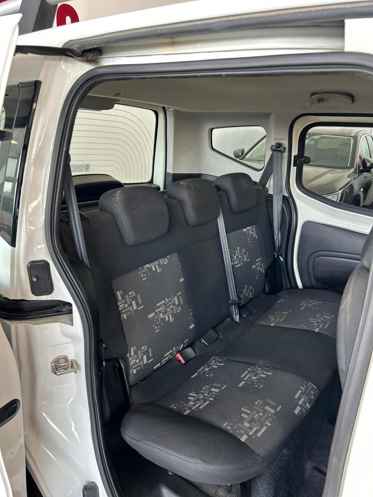 Fiat Qubo 1.3 MJT 95 CV Trekking