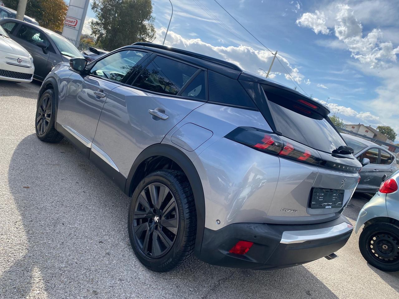 Peugeot 2008 1.5 BlueHDi 130cv S&S EAT8 GT Line