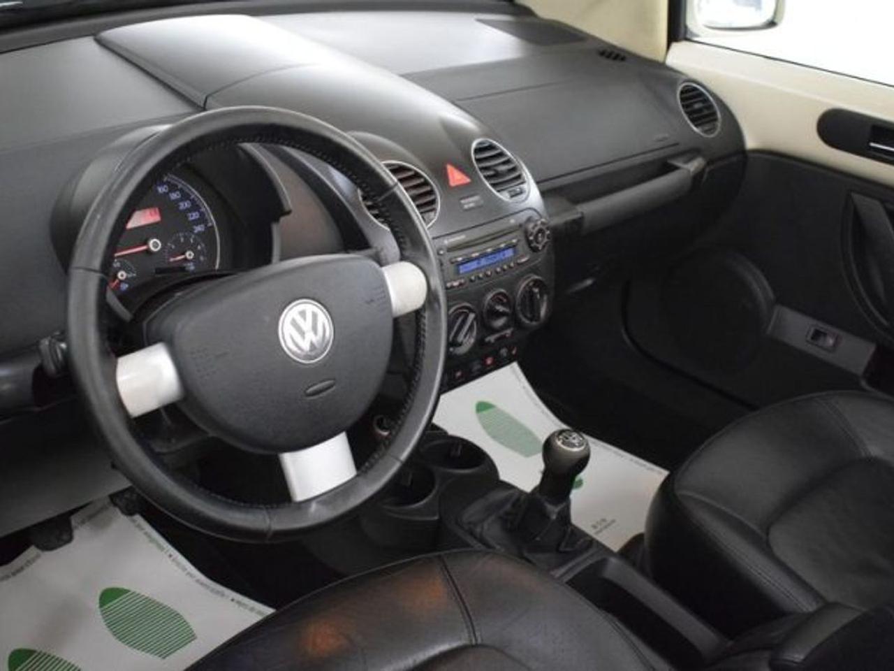 Volkswagen Maggiolino Cabrio 1.9 Tdi Higline #1220