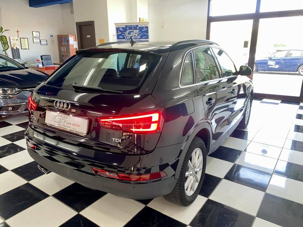 Audi Q3 2.0 tdi Business 150cv s-tronic
