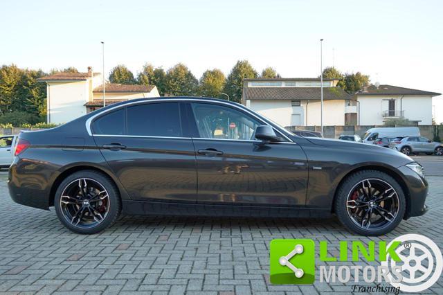 BMW 320 d xDrive Luxury Line Steptronic 190CV - 2015