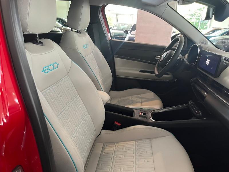 FIAT 600 Hybrid 100 CV DCT MHEV La Prima