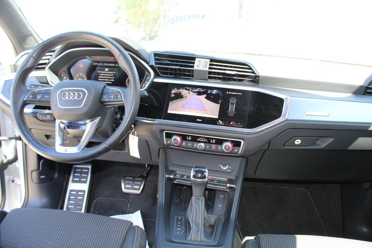 AUDI - Q3 - SPB 35 TDI S Tronic S line edition