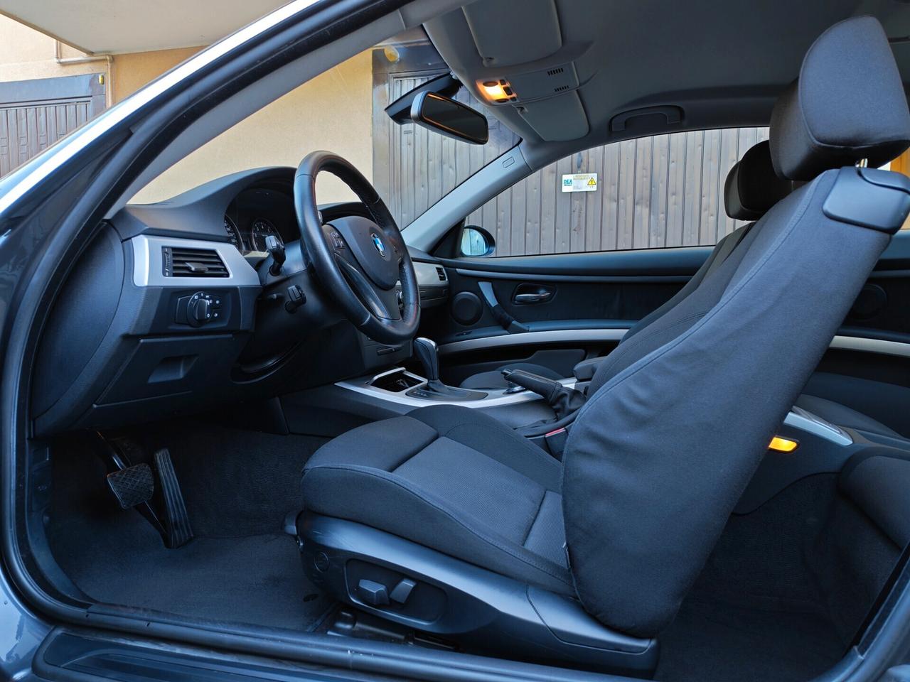 BMW 325 xDrive 3.0 BENZINA 218cv Coupè / Unipro