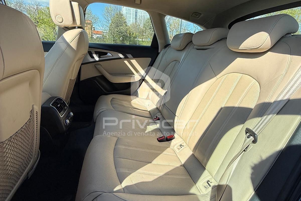 AUDI A6 Avant 3.0 TDI quattro S tronic Business Plus