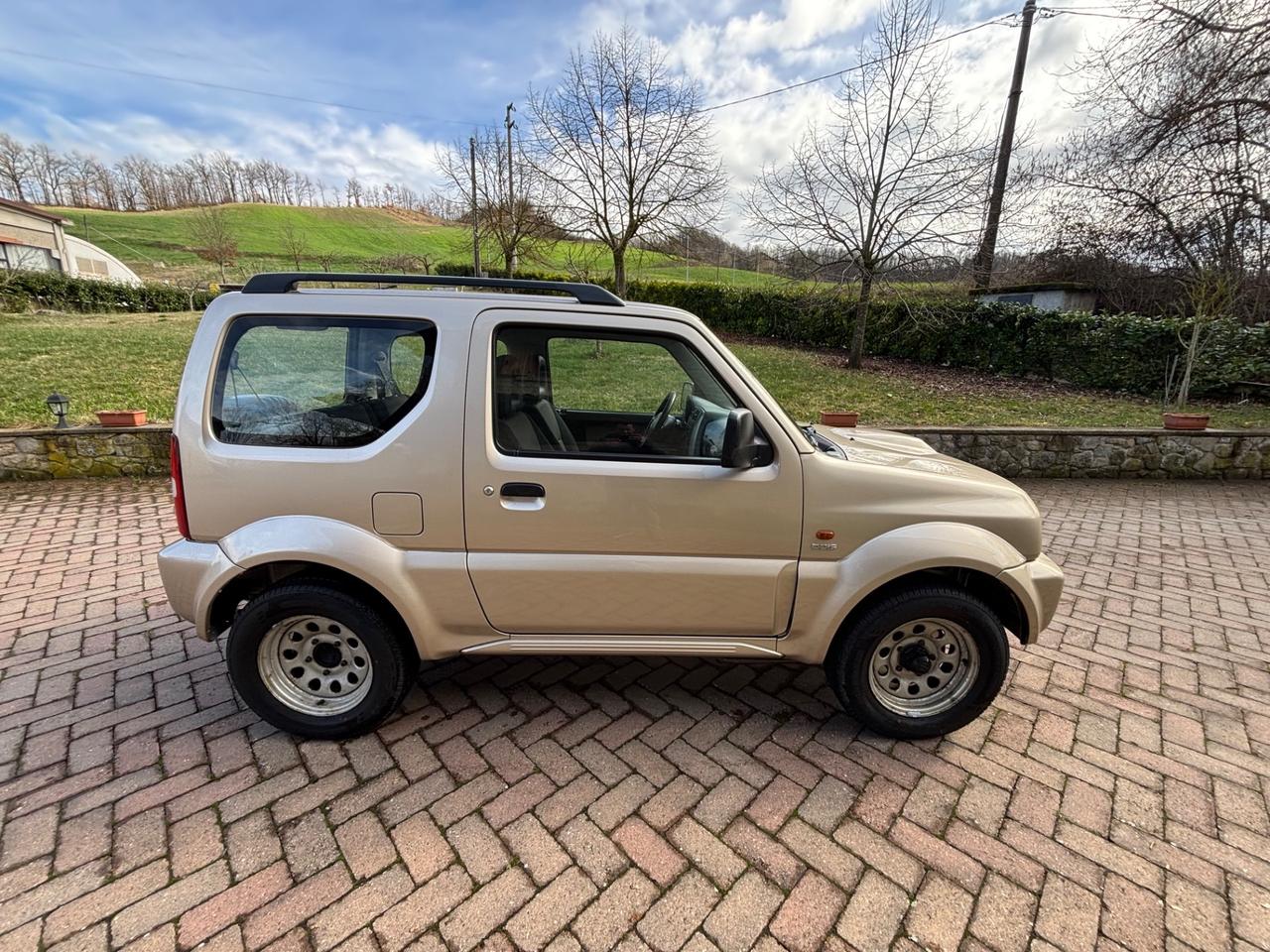 Suzuki Jimny 1.5 DDiS cat 4WD
