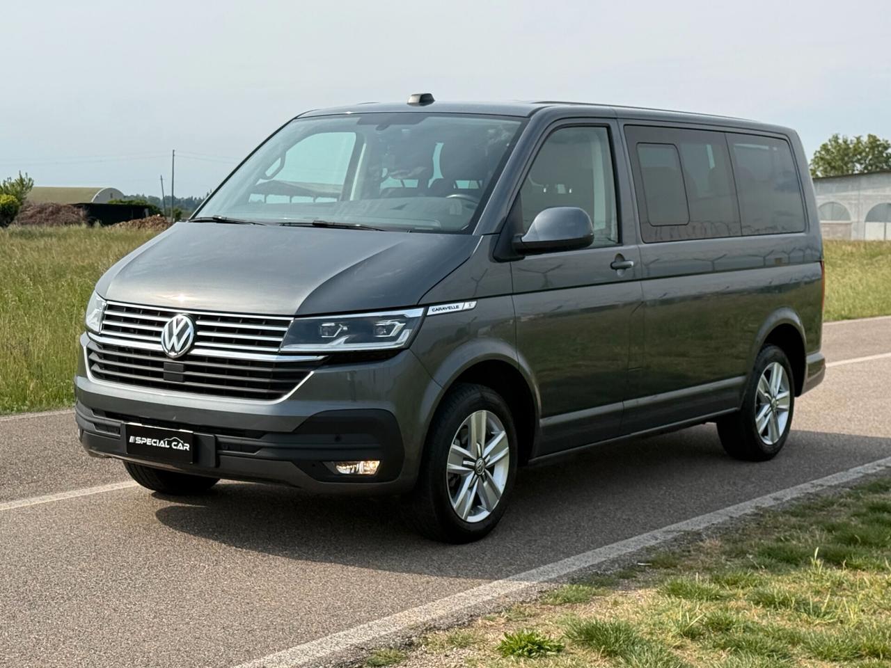 Volkswagen Caravelle 2.0 TDI 150CV DSG PC "NUOVO - 9 POSTI - 29000KM !!!"
