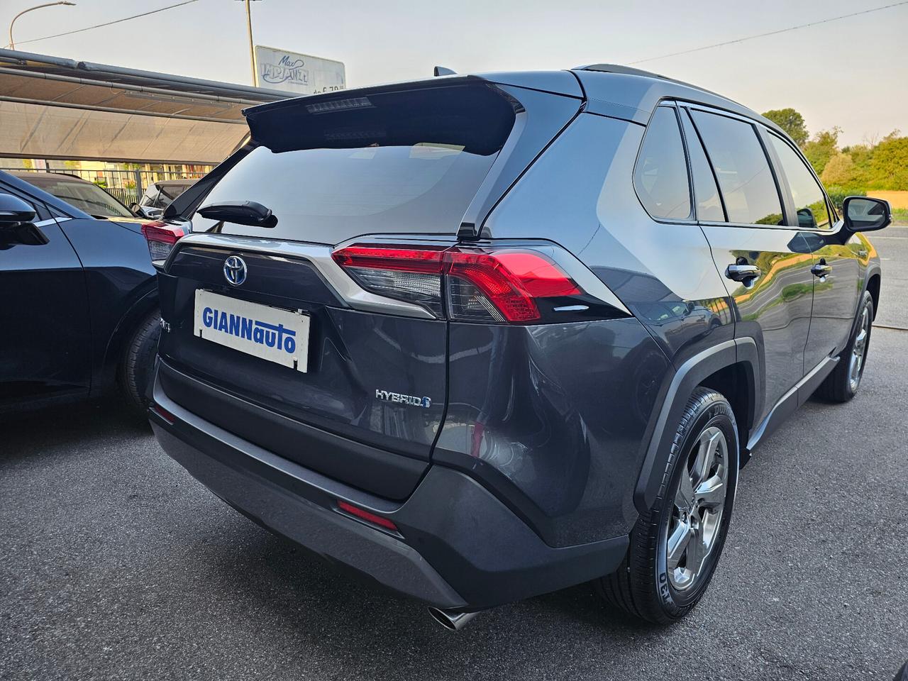 Toyota RAV 4 RAV4 2.5 HV (218CV) E-CVT 2WD Dynamic