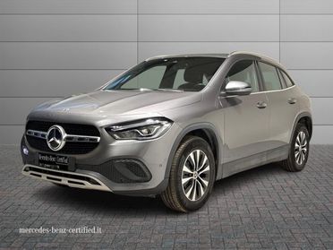 MERCEDES-BENZ GLA 250 e Plug-in hybrid Auto Business Extra Navi