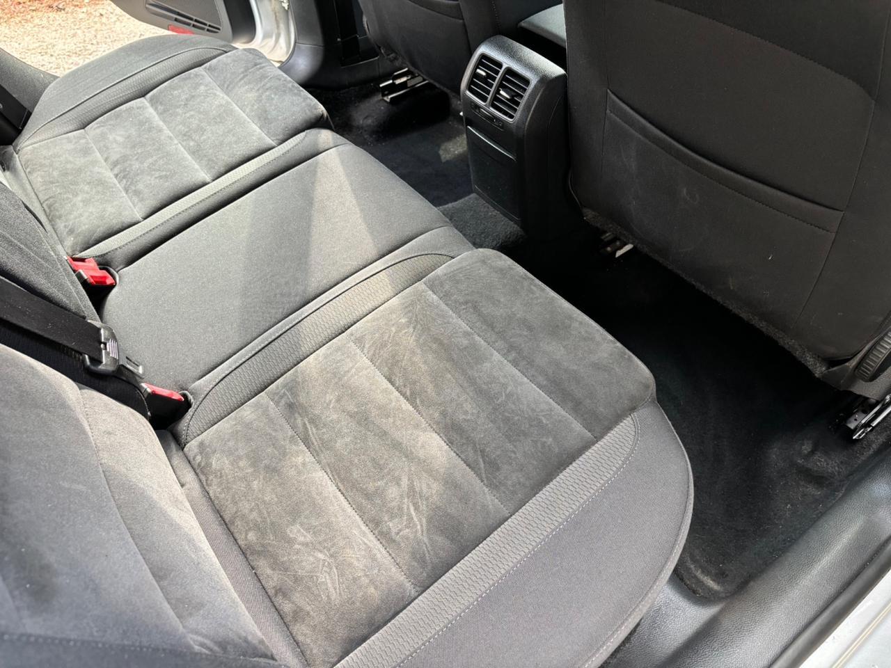 Volkswagen Golf 1.6 TDI DPF 5p. Highline