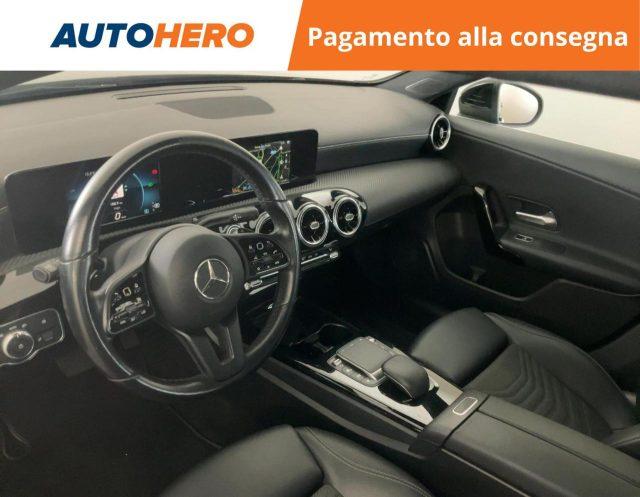 MERCEDES-BENZ A 180 Automatic Business