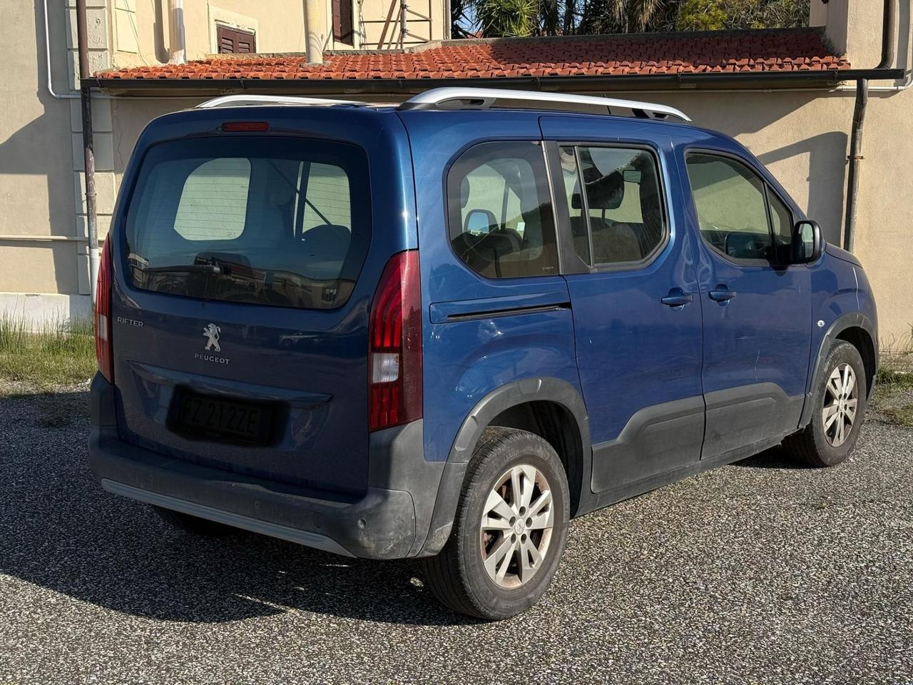 Peugeot Rifter BlueHDi 130 S&S EAT8 Allure Standard