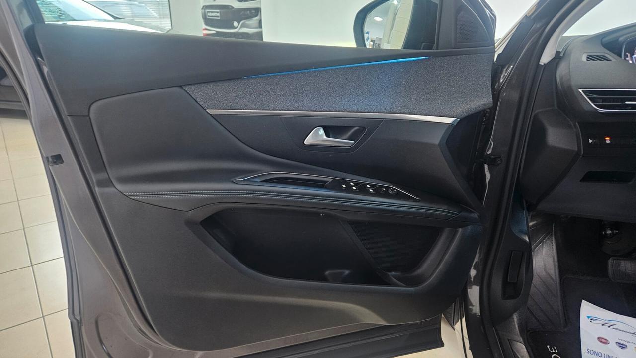 Peugeot 3008 BlueHDi 130 S&S EAT8 Allure