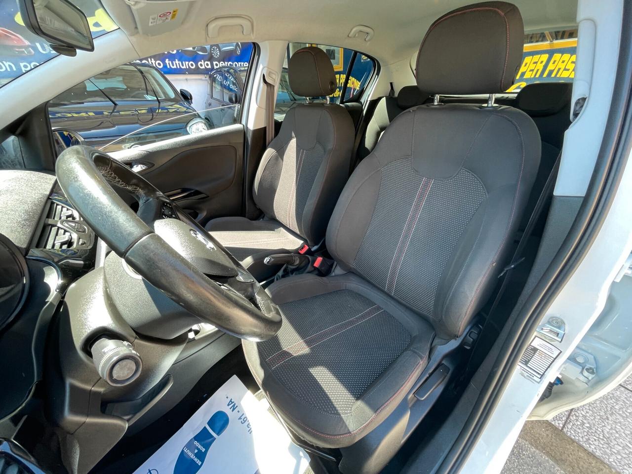 Opel Corsa 1.2 5 porte Black Edition