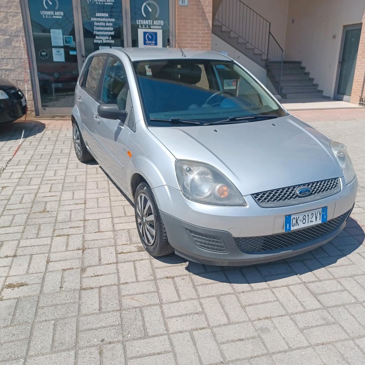 150298 KM FIESTA 1.2 CONDIZIONI ECCELLENTI NEOPATENTATI