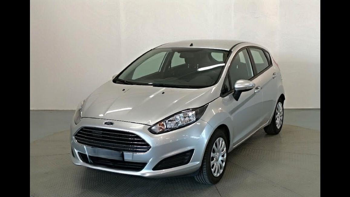 Ford Fiesta 1.5 TDCi 75CV 5 porte Titanium