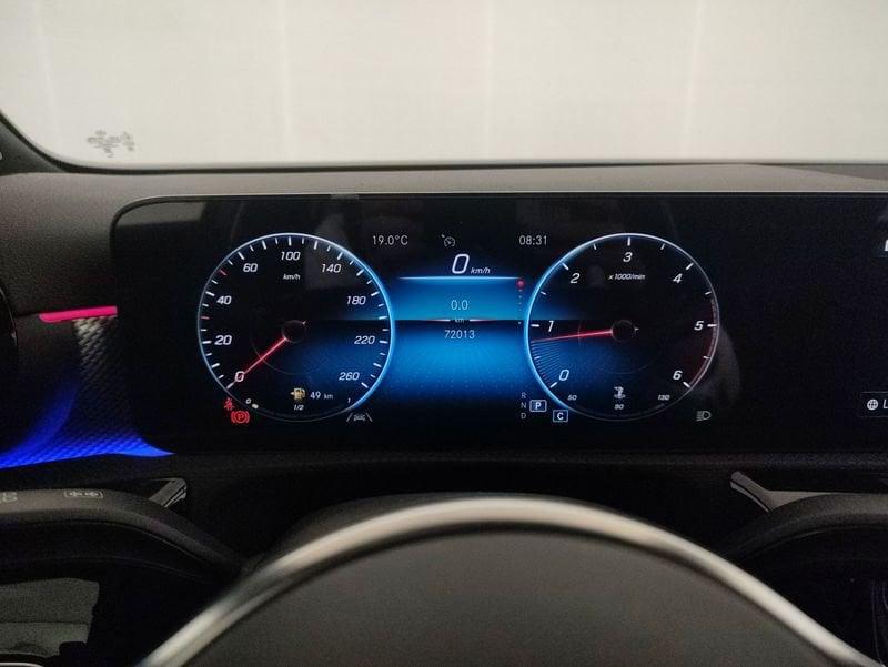 Mercedes-Benz Classe A A 180 d Sport Night edition auto