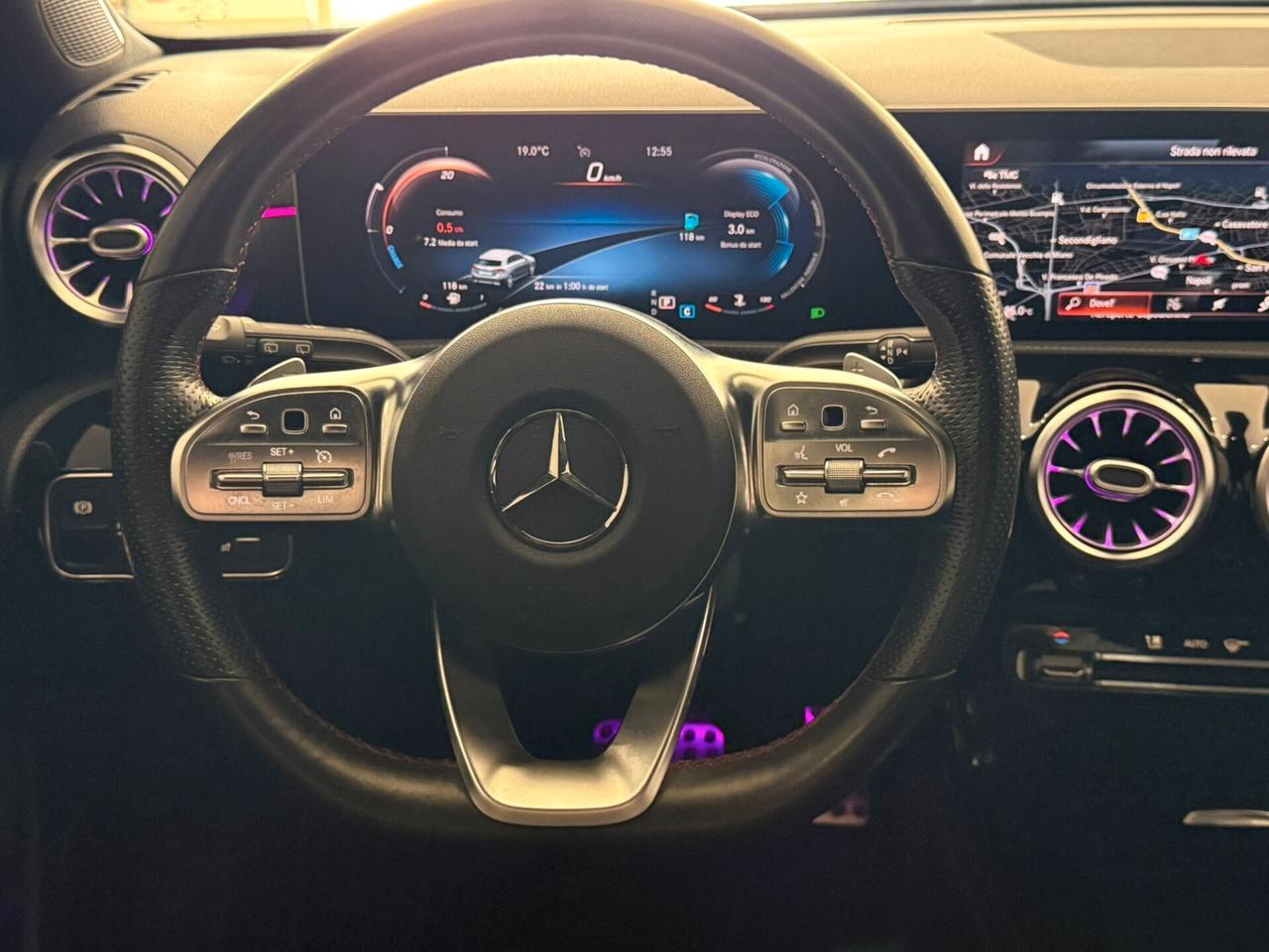 MERCEDES CLASSE A 180 AMG LINE PREMIUM 90milakm