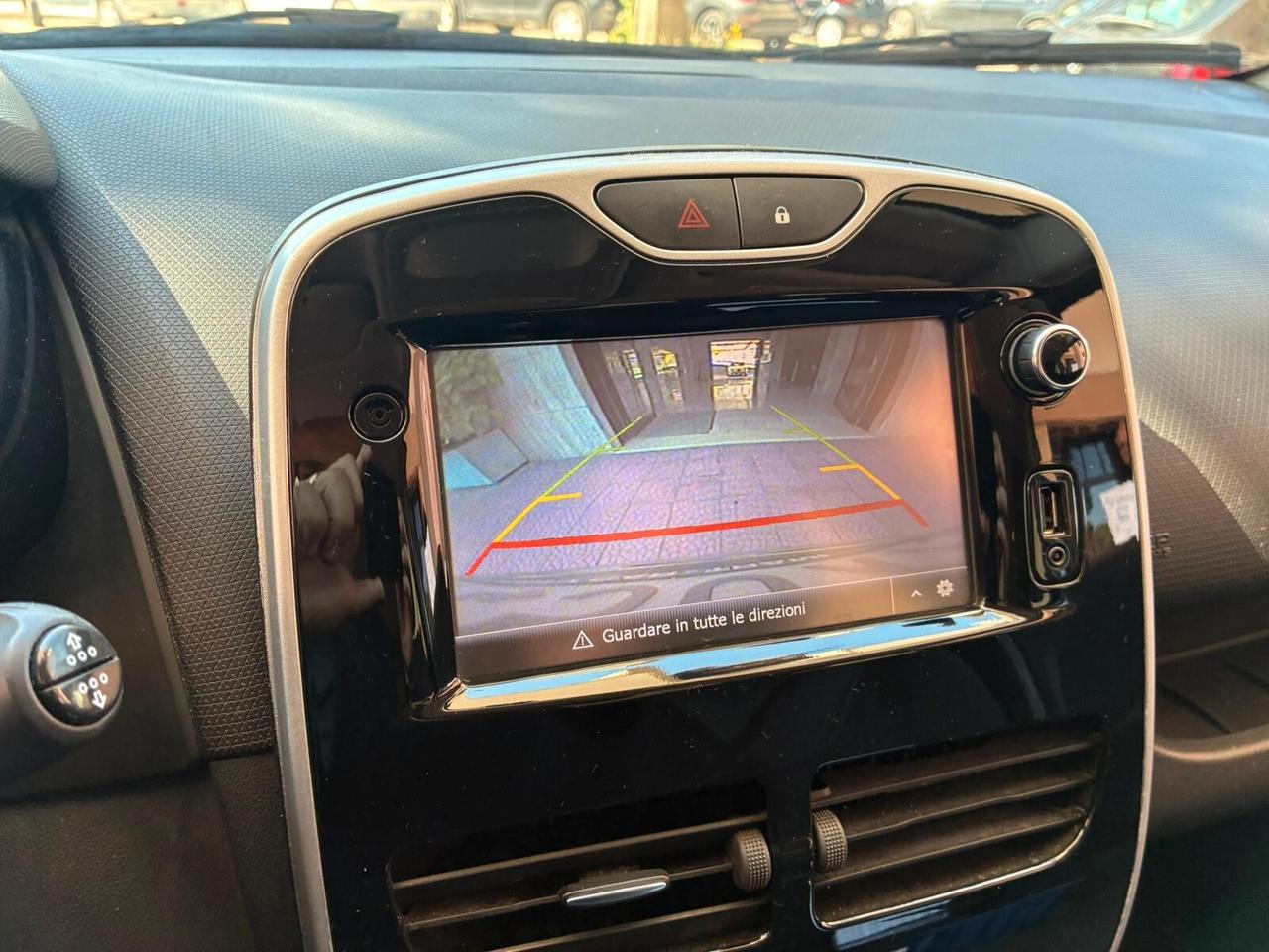 RenaultClio Sporter1.5dCi75CV navi retro-16