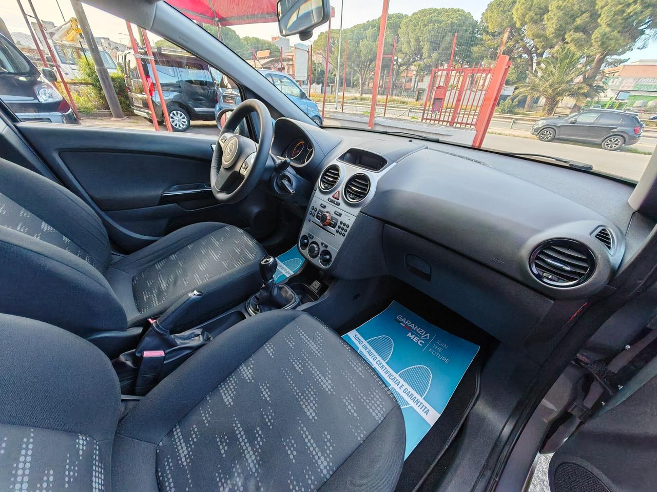 Opel Corsa 1.3 diesel 01/2012 Cv75