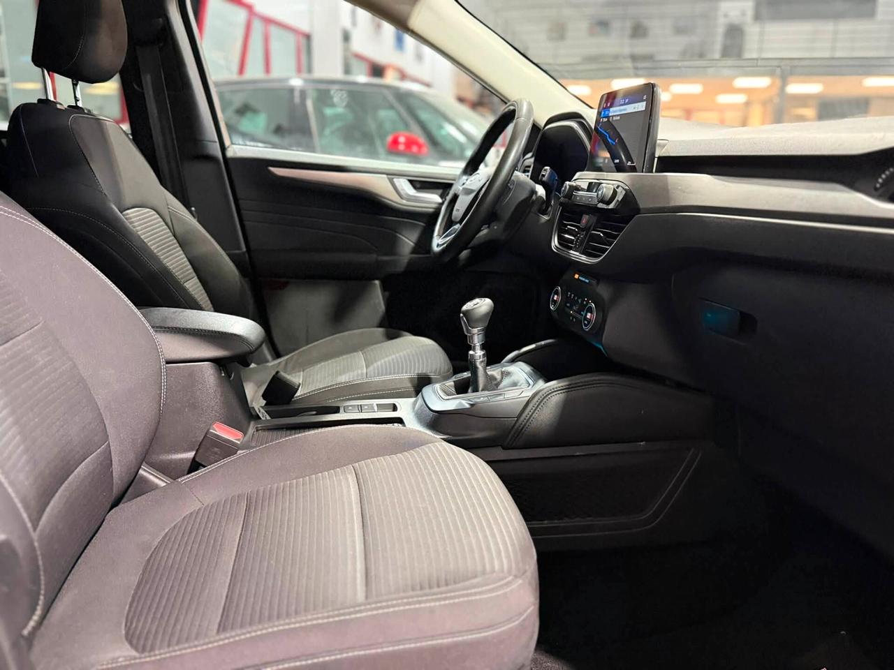 Kuga 2.0 EcoBlue 150 CV aut. 2WD Titanium Business 2022