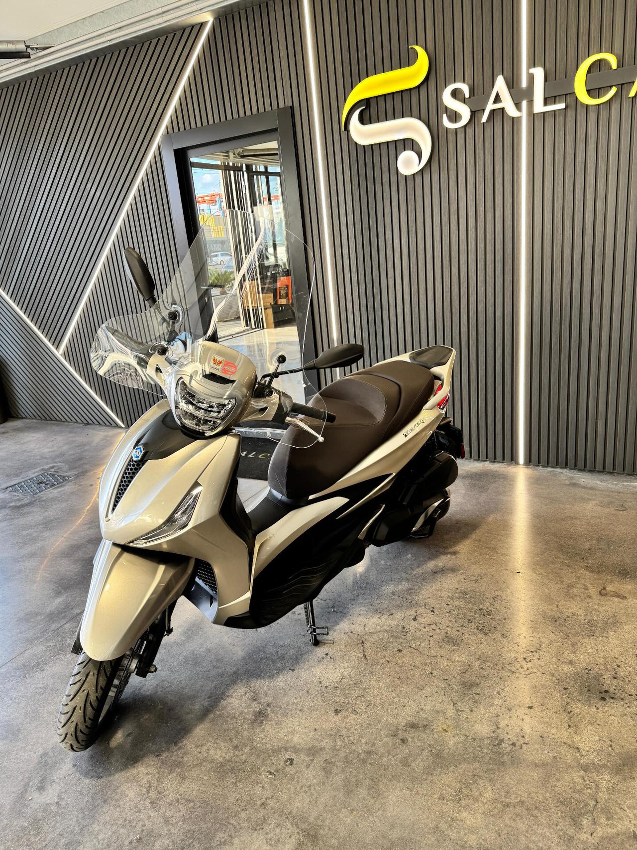 Piaggio Beverly 400 2021