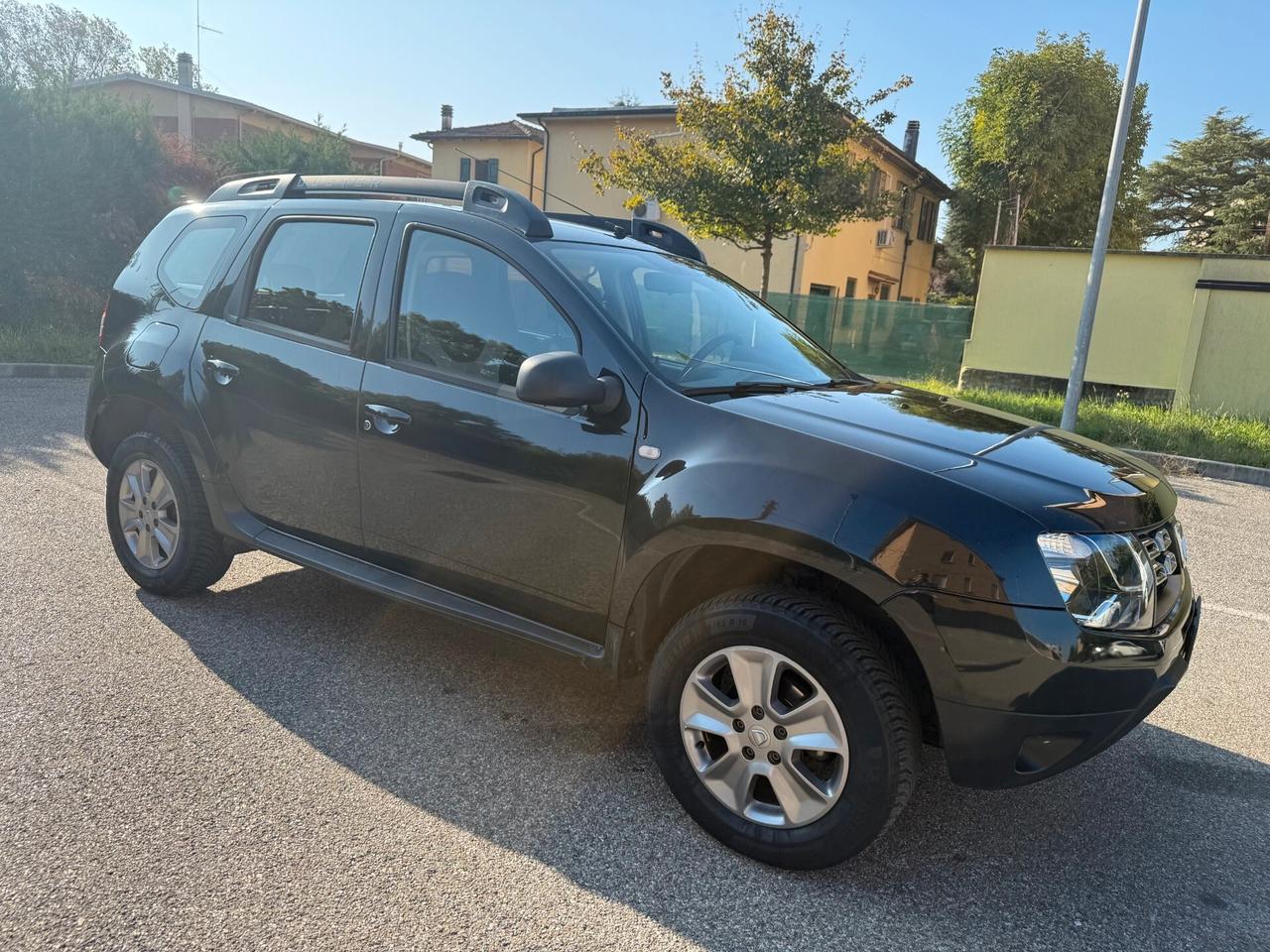 Dacia Duster 1.6 Gpl - NAV. - 12 MESI DI GARANZIA -