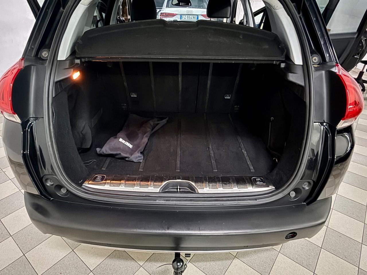 Peugeot 2008 BlueHDi 100 S&S Allure