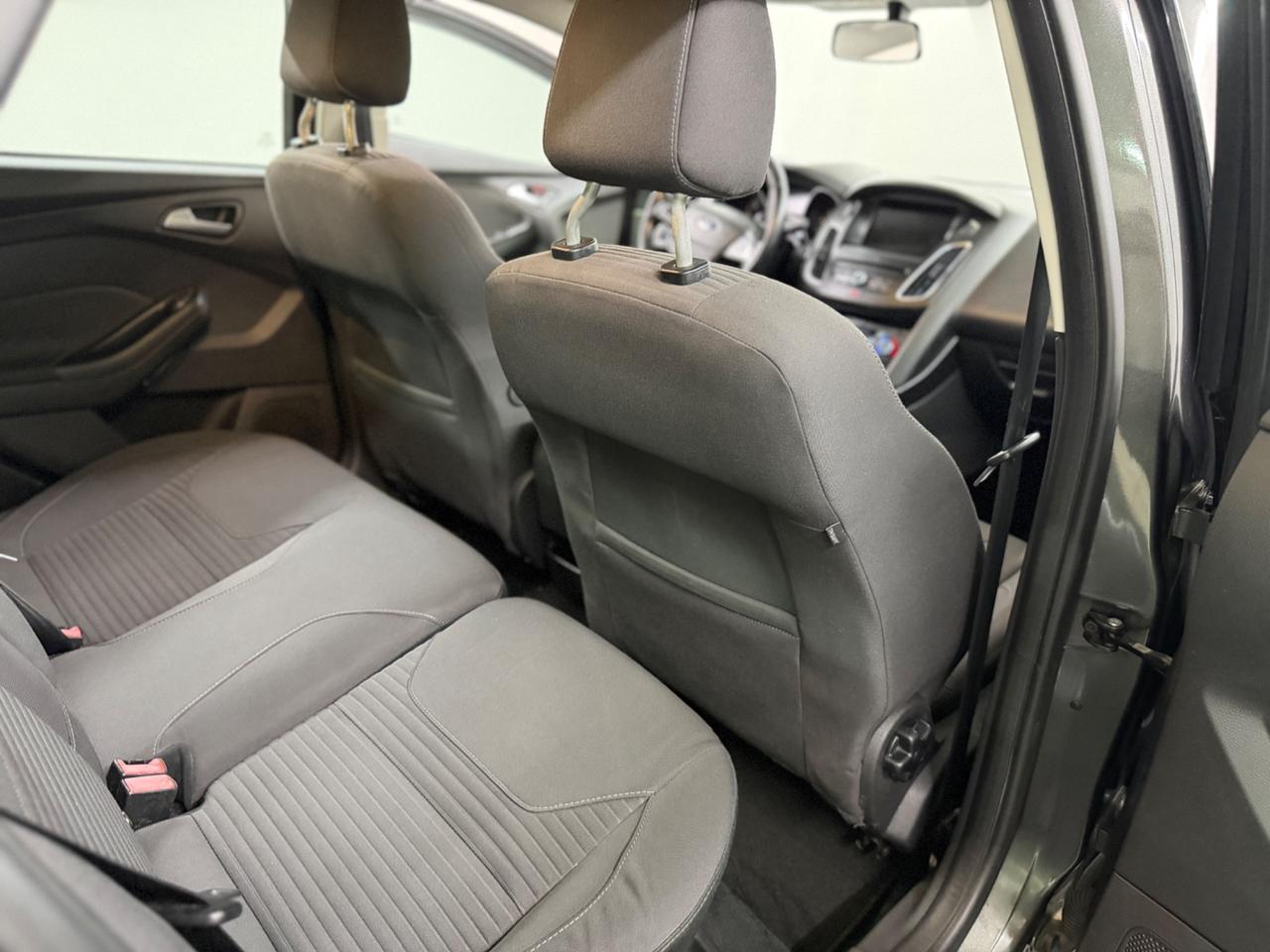 Ford Focus (anno 2017)CAMBIO AUTOMATICO