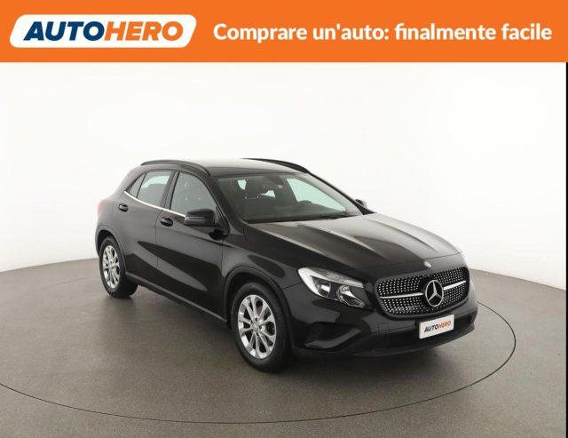 MERCEDES-BENZ GLA 180 d Automatic Business