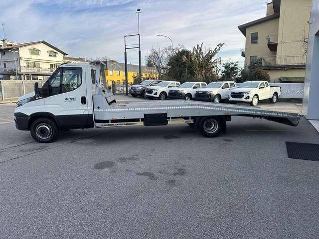 Iveco Daily 60C21 Hi Matic E5B CARROATTREZZI 5900x2200kg2800