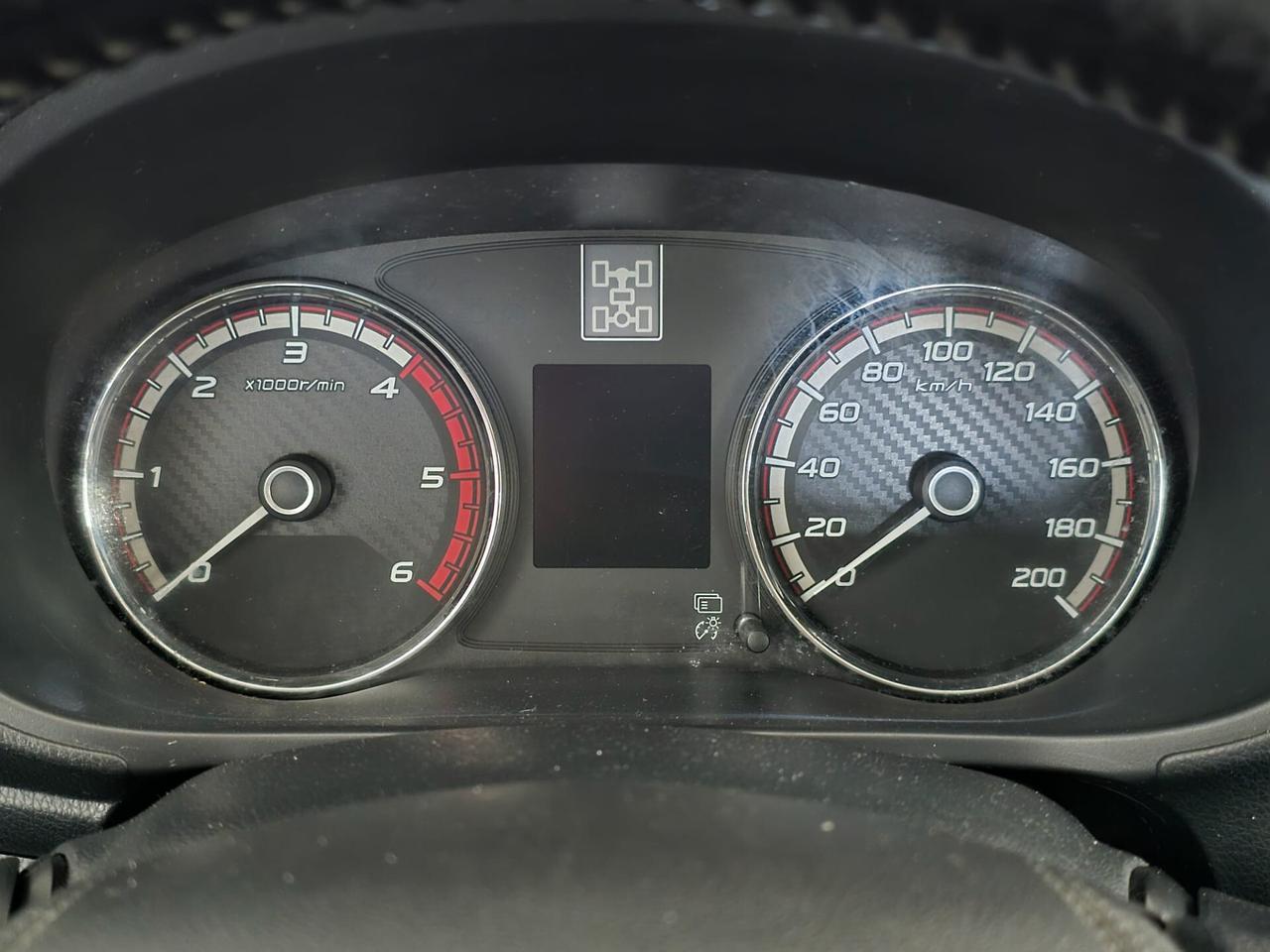 Mitsubishi L200 2.4 DI-D/181CV Double Cab Intense Hp Mivec SDA