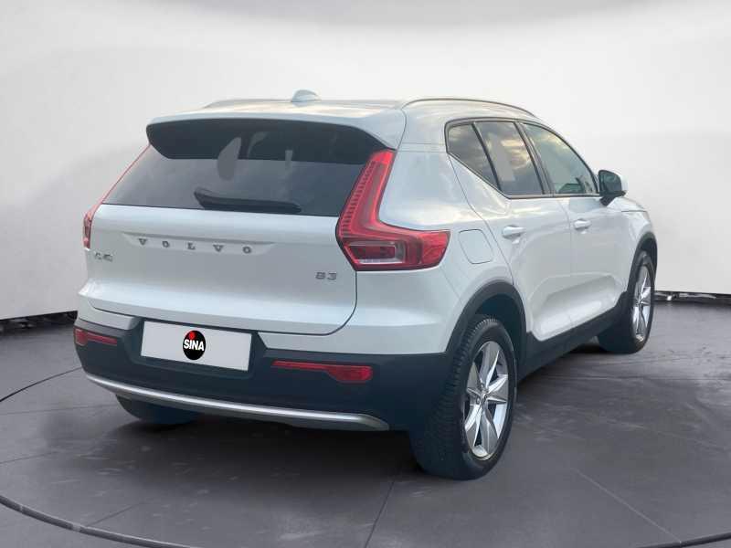 VOLVO XC40 2.0 b3 Core AuTo