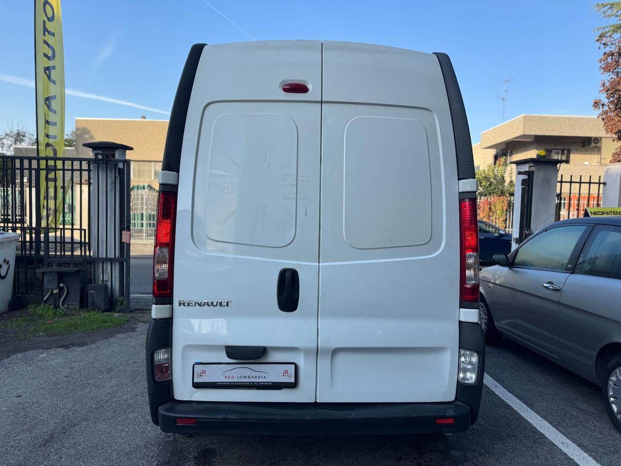 Renault Trafic T29 2.0 dCi/115 PL-TN Furgone Generique