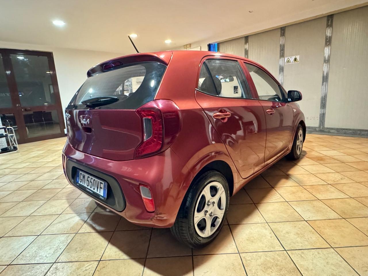 Kia Picanto 1.0 12V 5 porte Urban - NEOPATENTATI